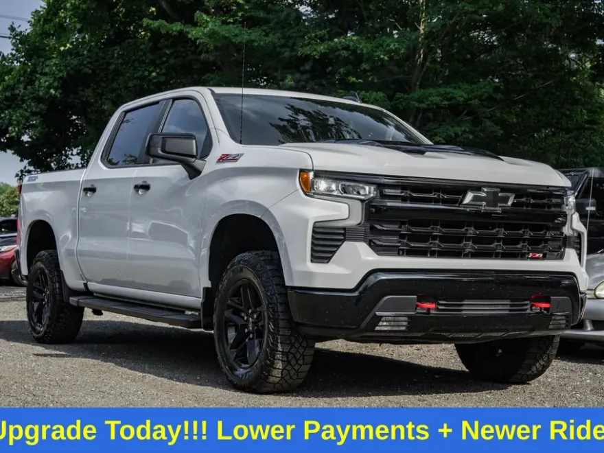 2024 Chevrolet Silverado 1500 LT Trail Boss photo 1