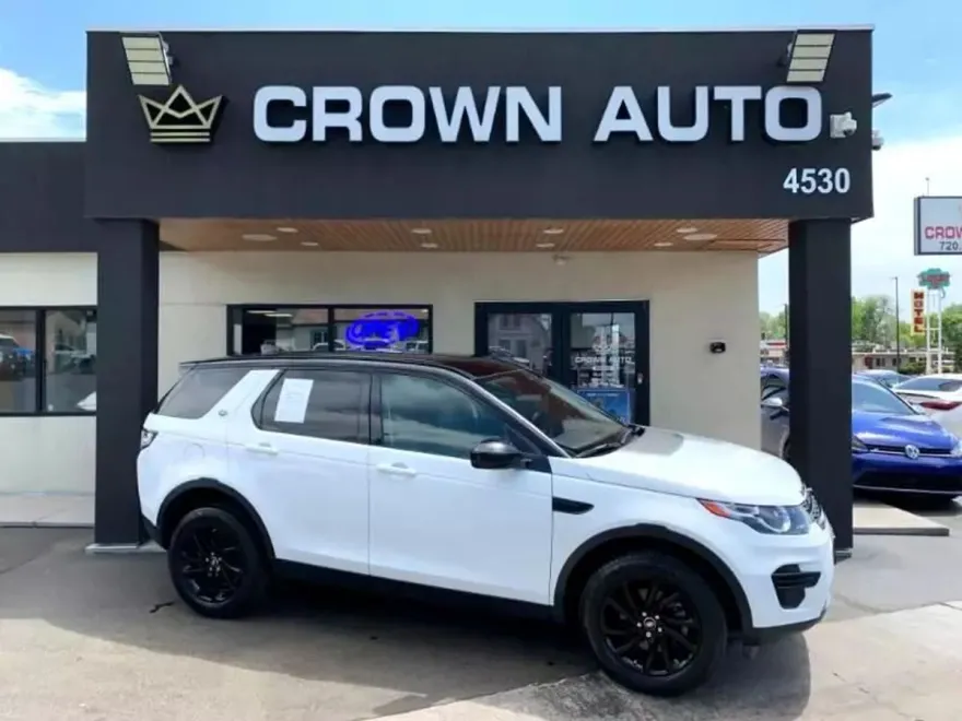 2019 Land Rover Discovery Sport SE photo 1