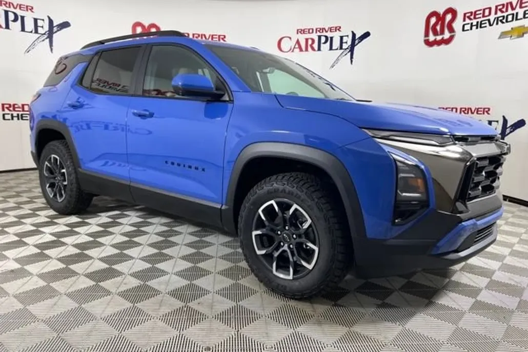 2026 Chevrolet Equinox ACTIV photo 1