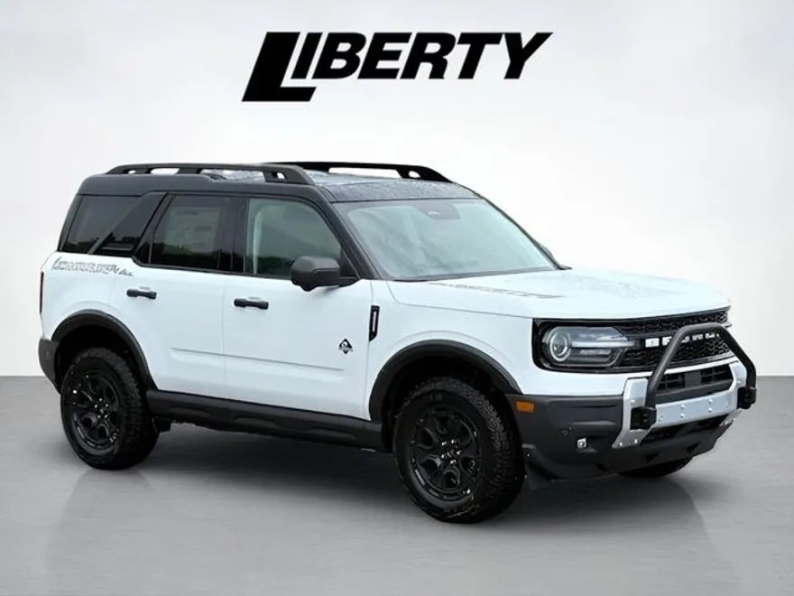 2025 Ford Bronco Sport Outer Banks photo 1