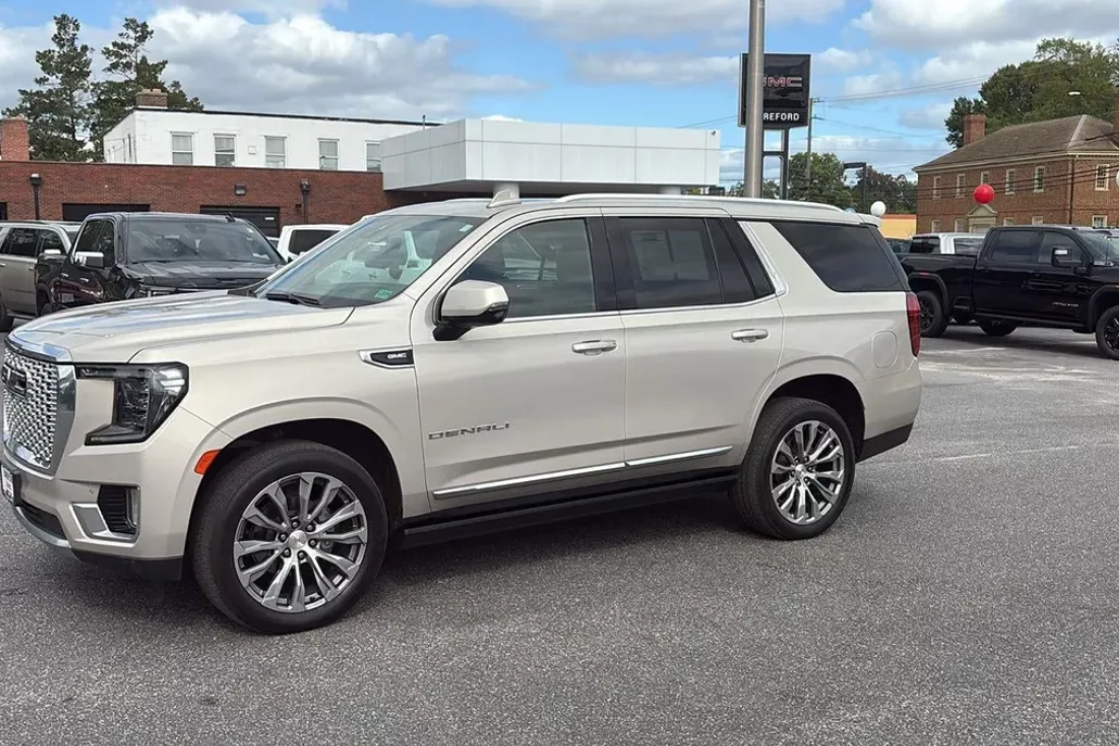2021 Gmc Yukon Denali photo 1