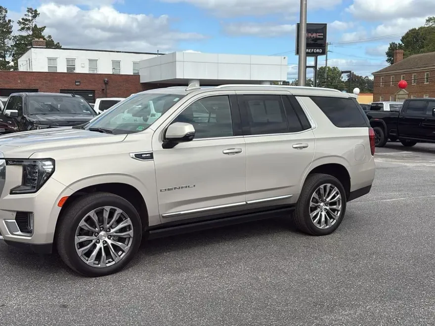 2021 Gmc Yukon Denali photo 1