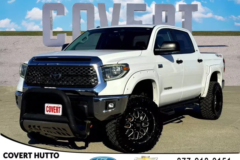2018 Toyota Tundra SR5 photo 1