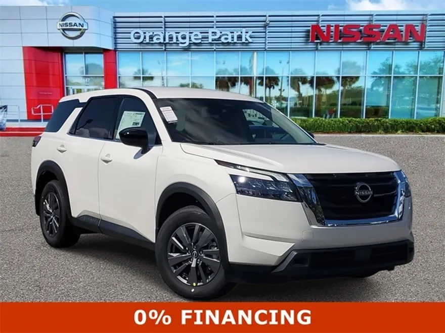 2025 Nissan Pathfinder S photo 1