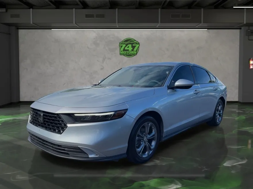 2014 Honda Accord LX photo 1