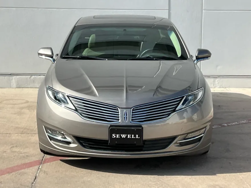2016 Lincoln MKZ Hybrid photo 1