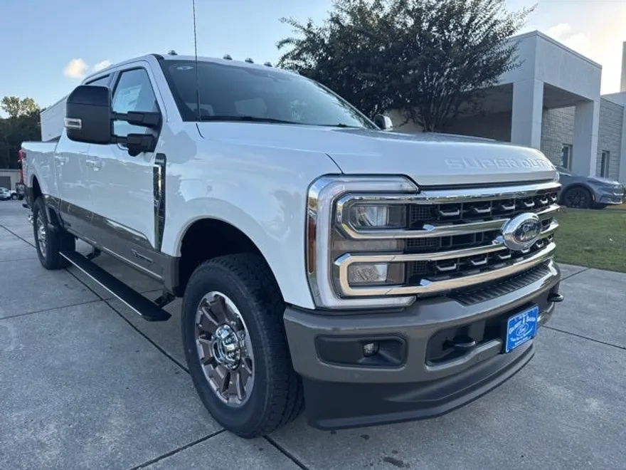2026 Ford F-250 photo 1