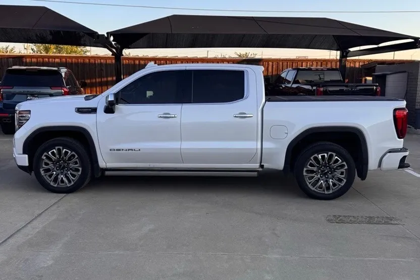 2023 Gmc Sierra 1500 Denali Ultimate photo 1