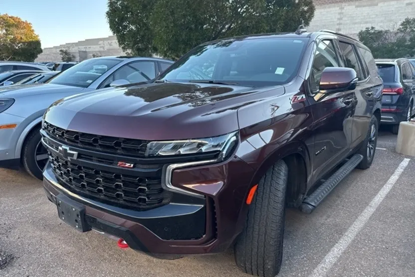 2023 Chevrolet Tahoe Z71 photo 1