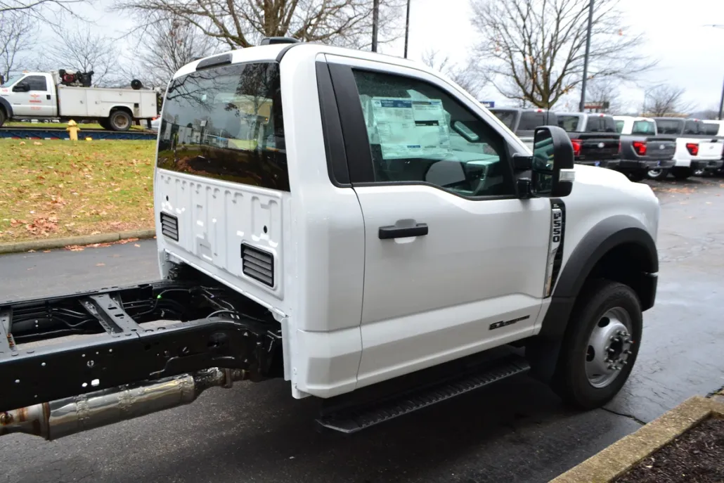 2024 Ford F-550 XL photo 1