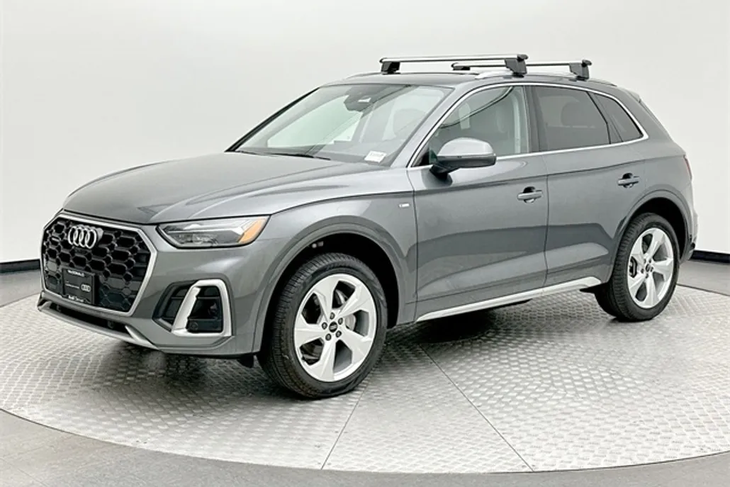 2025 Audi Q5 45 S line Premium Plus photo 1