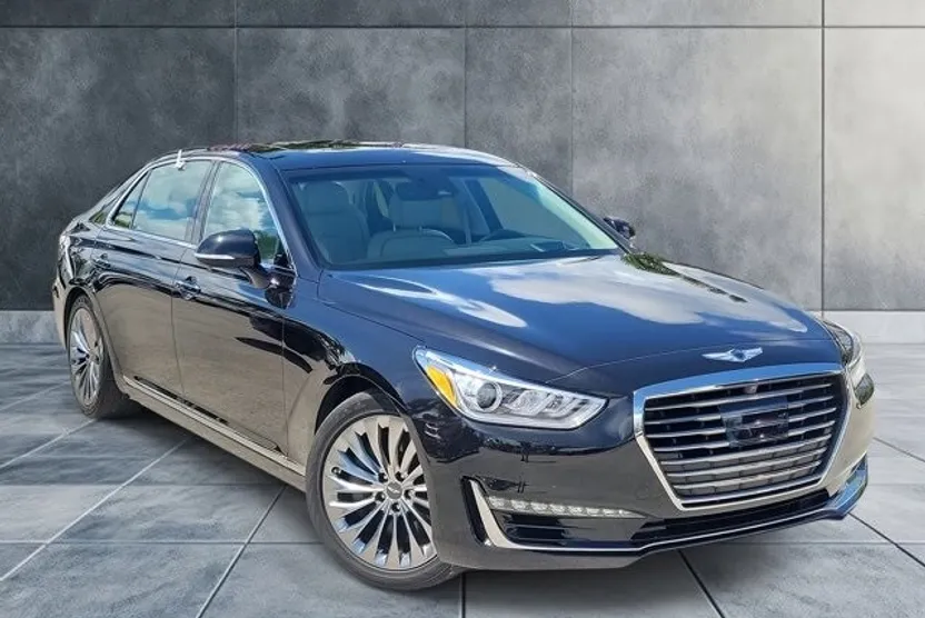2018 Genesis G90 5.0 Ultimate photo 1