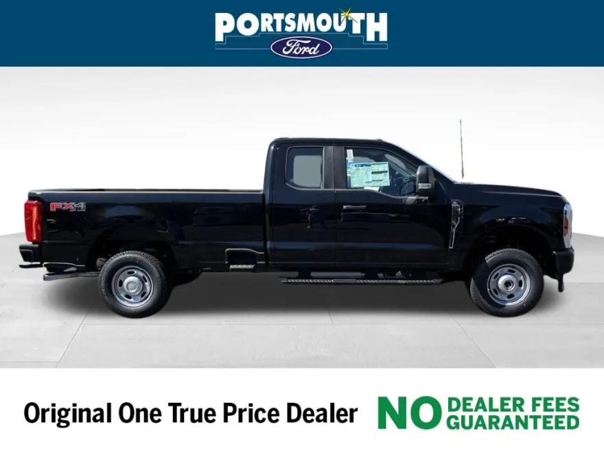 2025 Ford F-250 photo 1