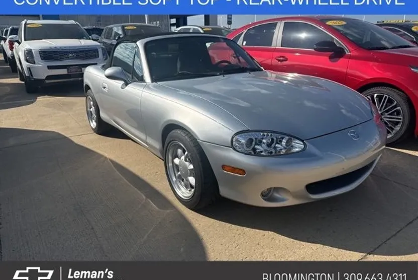 2001 Mazda MX-5 Miata Miata Base photo 1