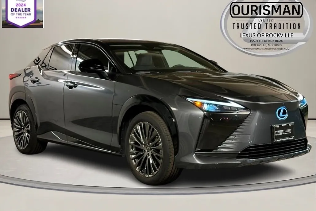 2023 Lexus RZ 450e Luxury photo 1