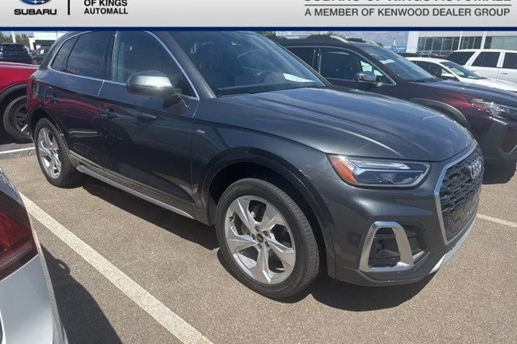 2023 Audi Q5 45 S line Premium photo 1