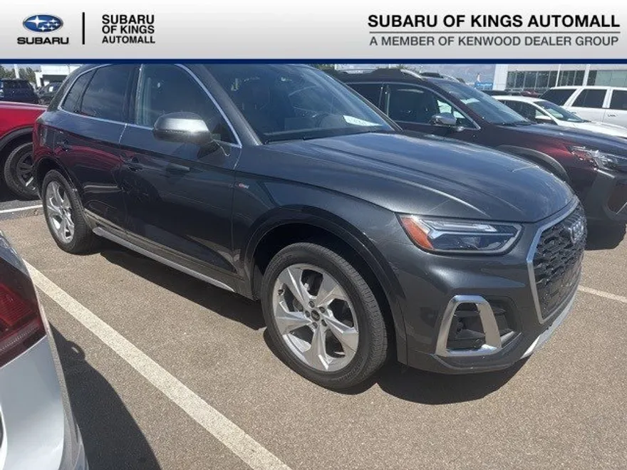 2023 Audi Q5 45 S line Premium photo 1