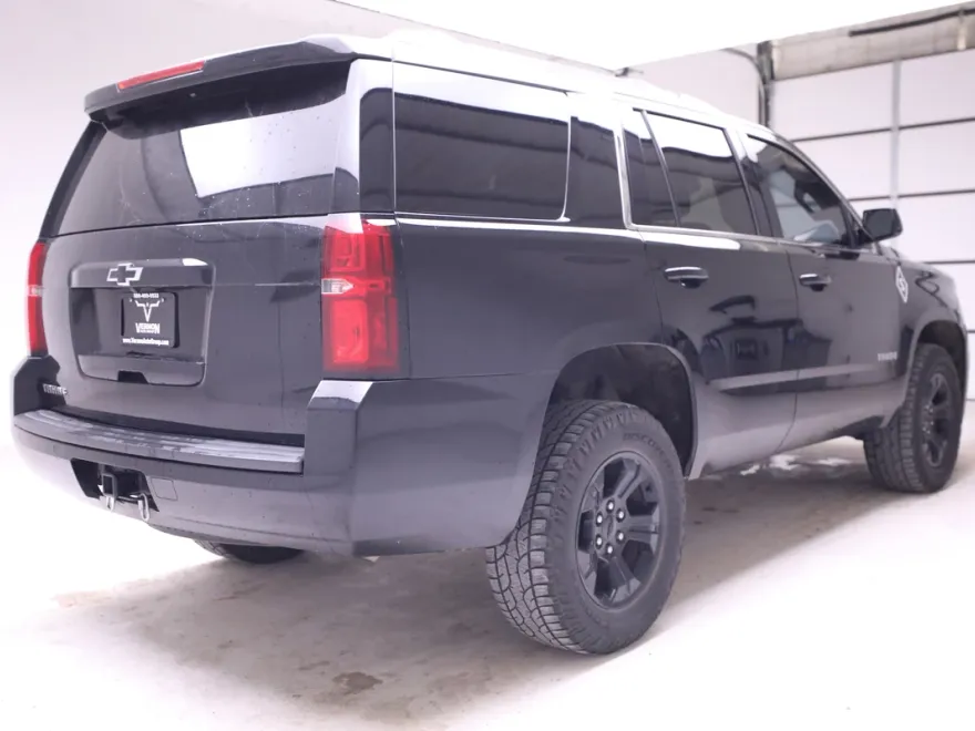 2019 Chevrolet Tahoe LS photo 1