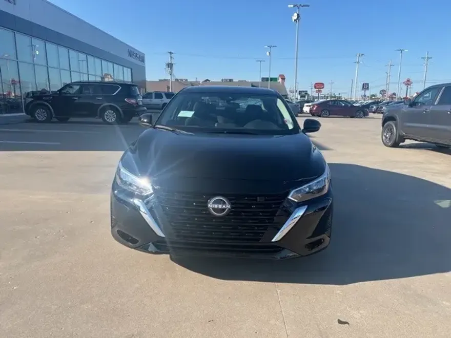 2025 Nissan Sentra S photo 1