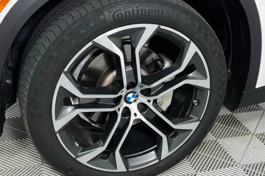 2023 Bmw X5 sDrive40i photo 1