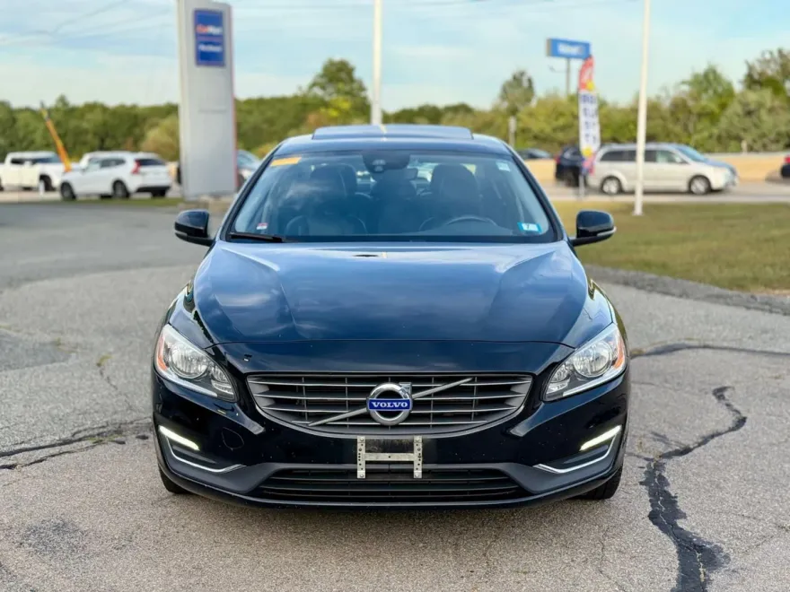 2016 Volvo S60 T5 Premier photo 1