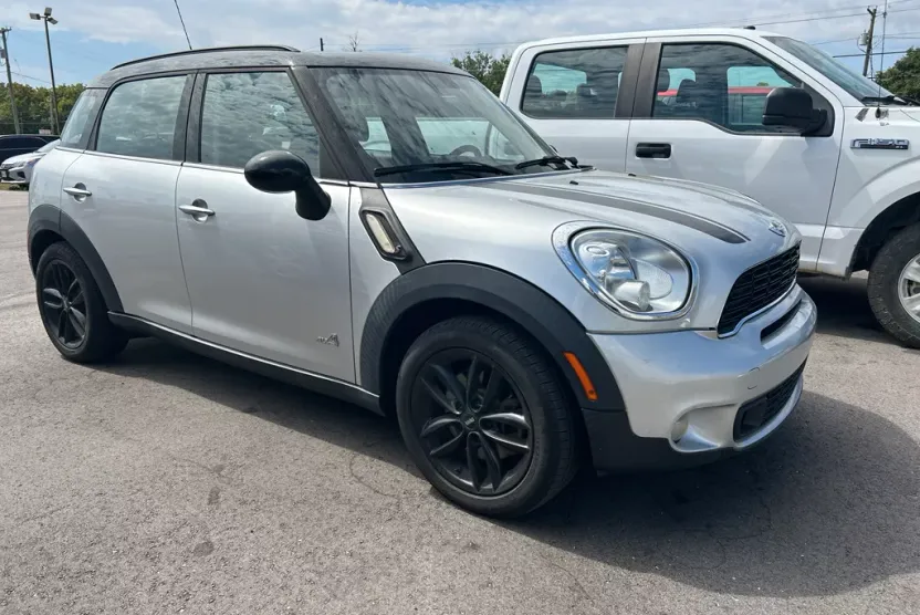 2014 Mini Countryman S ALL4 photo 1