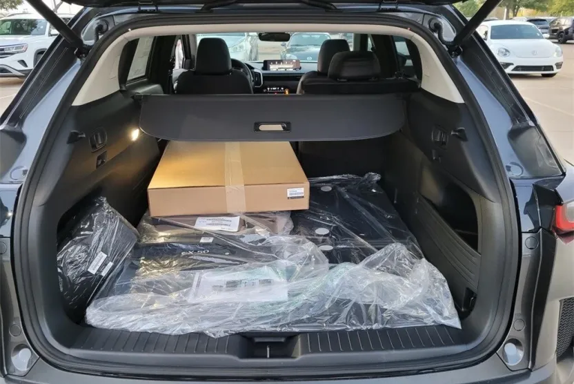 2025 Mazda CX-50 Premium photo 1