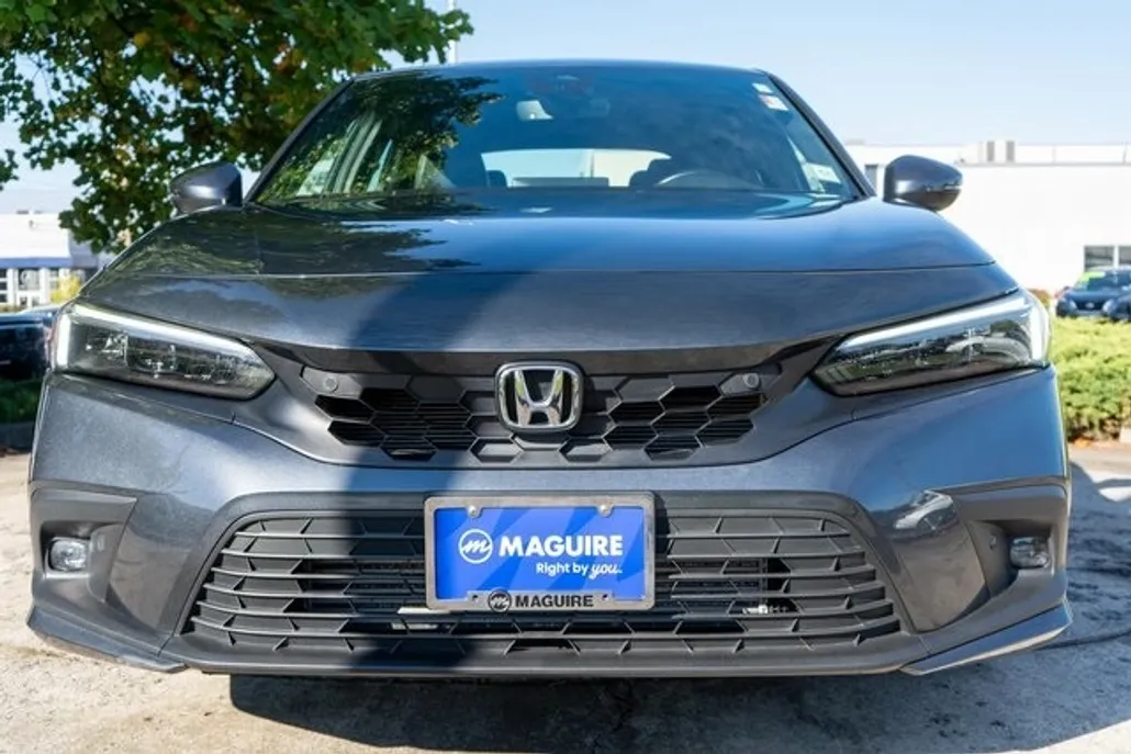 2024 Honda Civic Sport Touring Hatchback photo 1