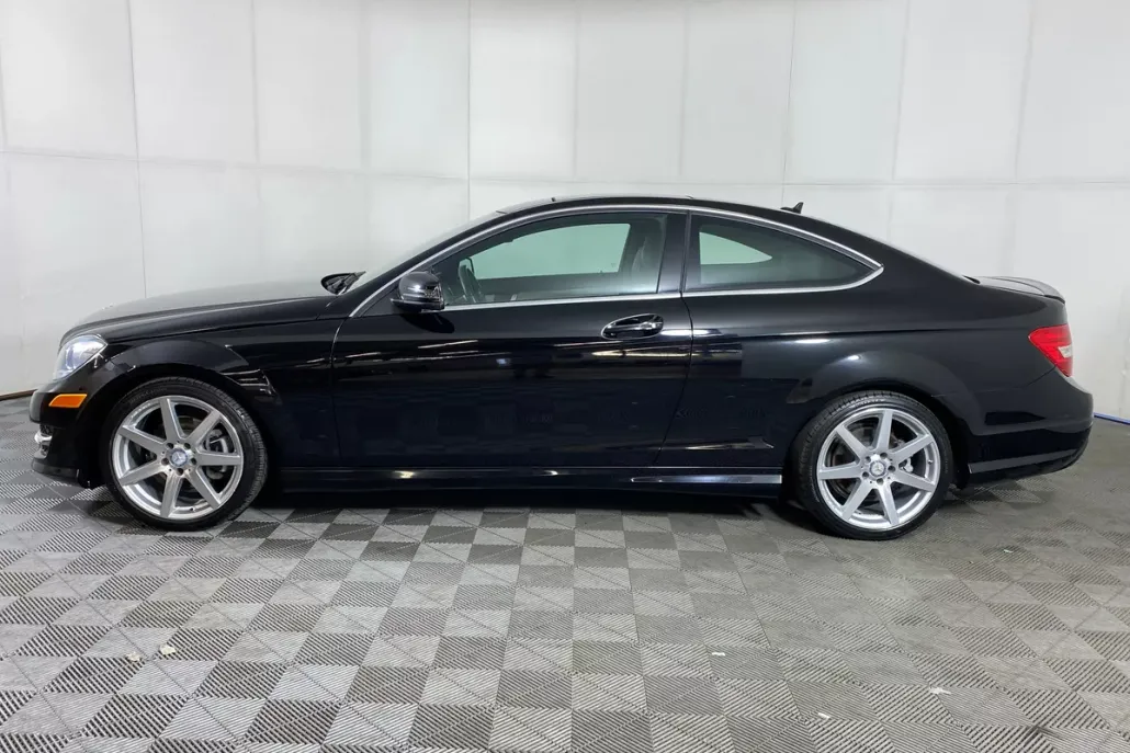 2015 Mercedes Benz C 250 Coupe photo 1