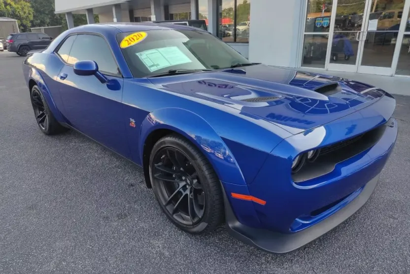 2020 Dodge Challenger R/T Scat Pack Widebody photo 1