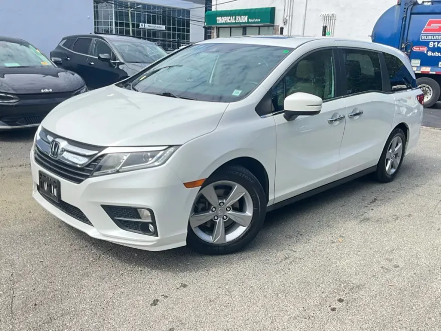 2020 Honda Odyssey EX-L photo 1