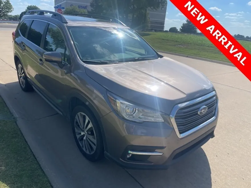 2021 Subaru Ascent Limited photo 1