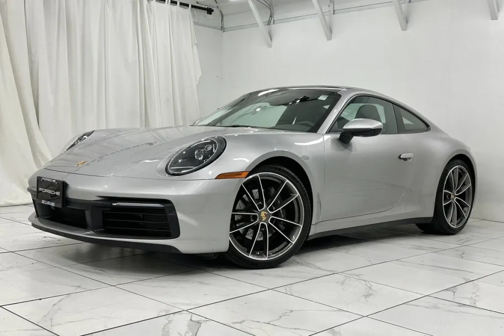 2024 Porsche 911 Coupe photo 1