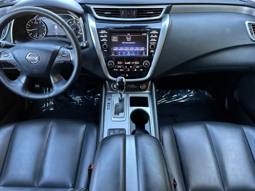 2022 Nissan Murano SV photo 1