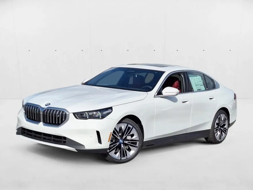 2024 Bmw i5 eDrive40 photo 1