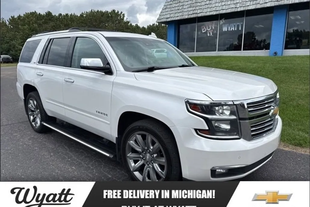 2016 Chevrolet Tahoe LTZ photo 1
