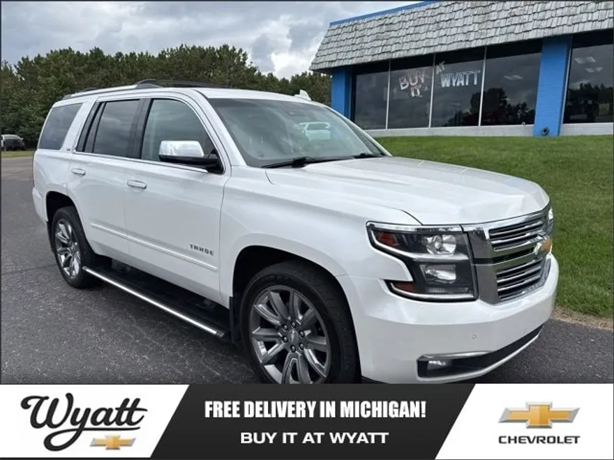 2016 Chevrolet Tahoe LTZ photo 1