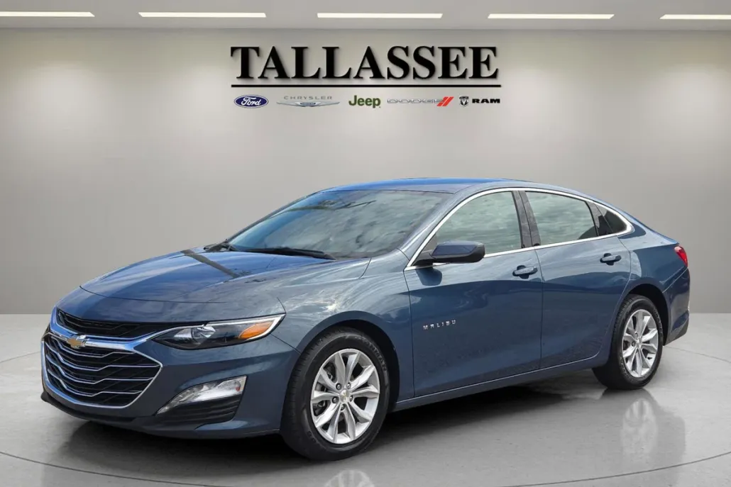 2025 Chevrolet Malibu 1LT photo 1