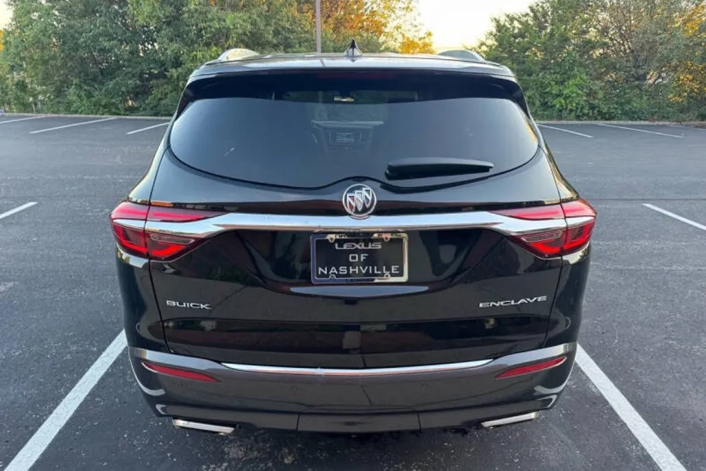 2018 Buick Enclave Avenir photo 1