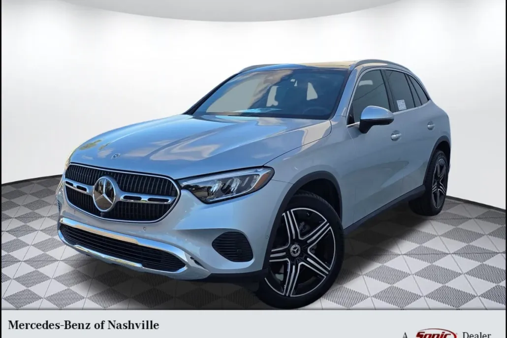 2026 Mercedes Benz GLC 300 4MATIC photo 1