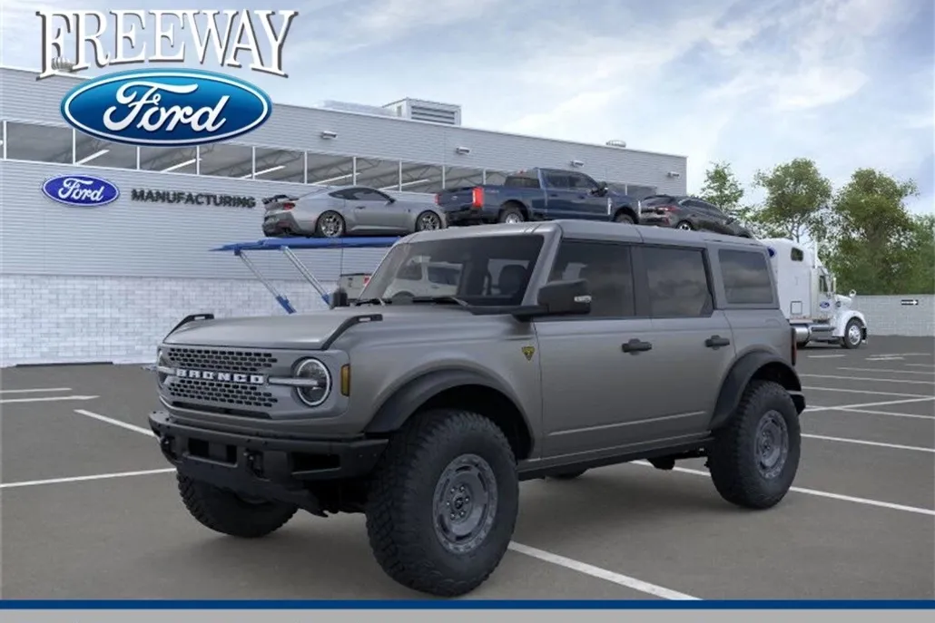 2025 Ford Bronco Badlands photo 1