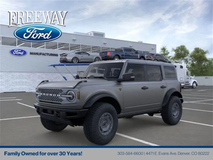 2025 Ford Bronco Badlands photo 1