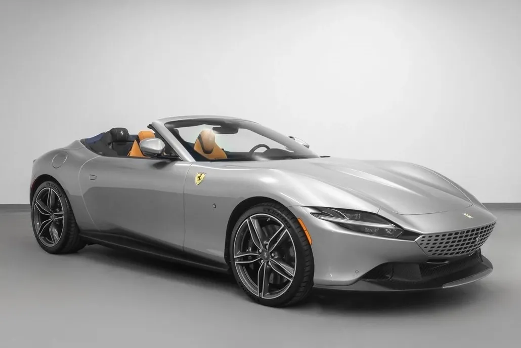 2024 Ferrari Roma Base photo 1