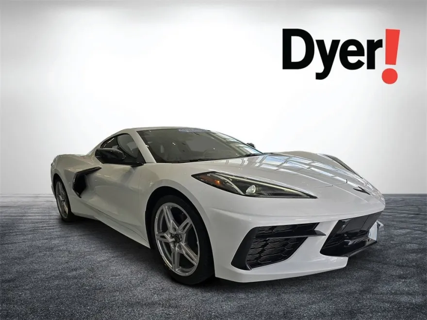 2024 Chevrolet Corvette Stingray 2LT photo 1