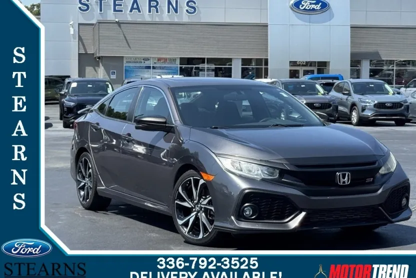 2018 Honda Civic Si photo 1