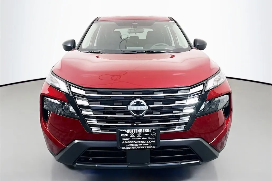 2026 Nissan Rogue S photo 1