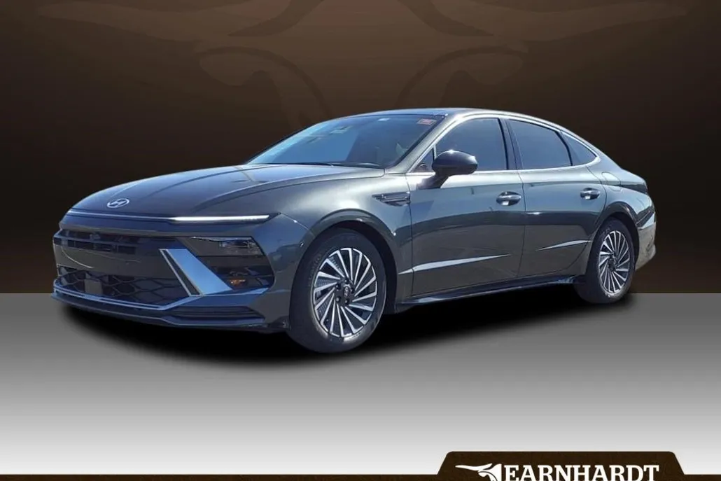 2025 Hyundai Sonata Hybrid Limited photo 1