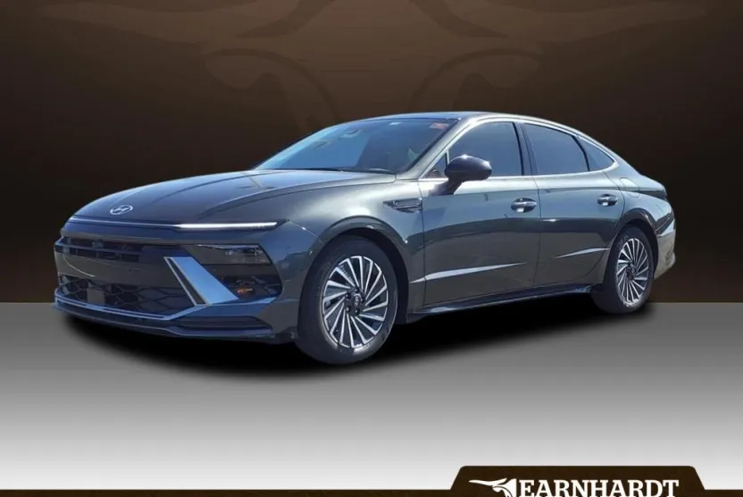 2025 Hyundai Sonata Hybrid Limited photo 1