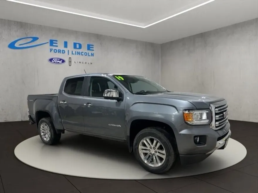 2019 Gmc Canyon SLT photo 1