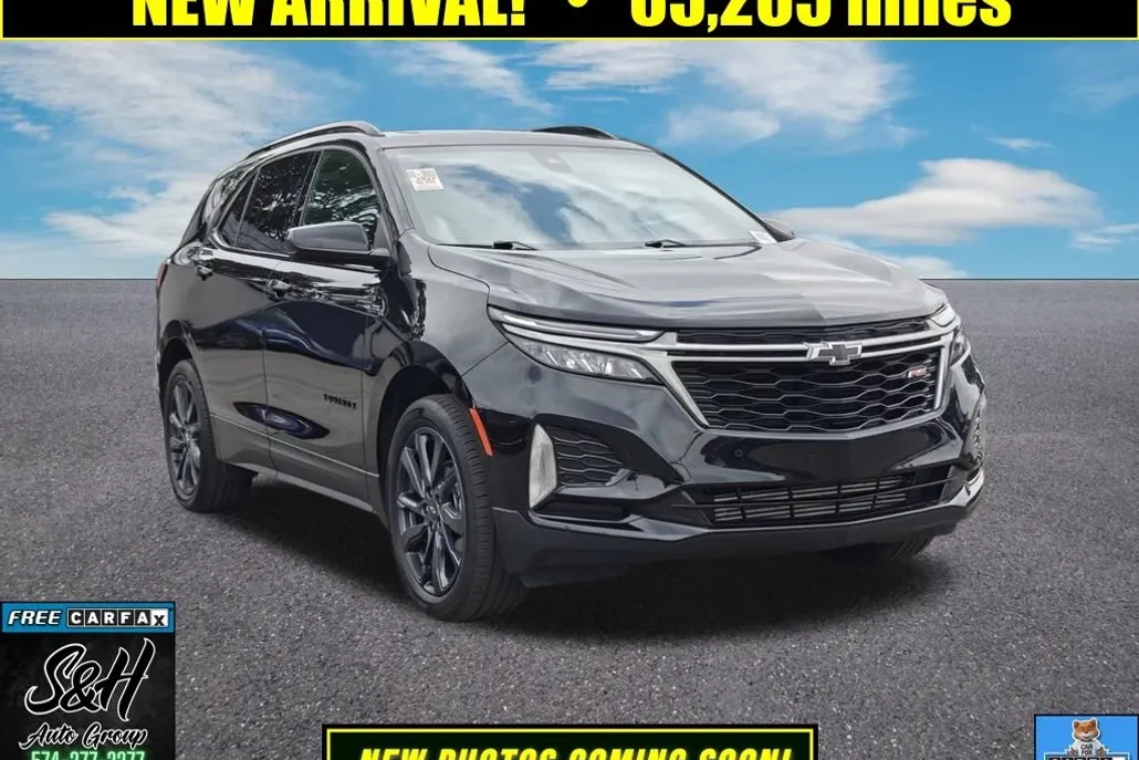 2022 Chevrolet Equinox RS photo 1